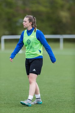 Bild 247 - Co-Trainerin der Frauen Nationalmannschaft Britta Carlson in Wahlstedt